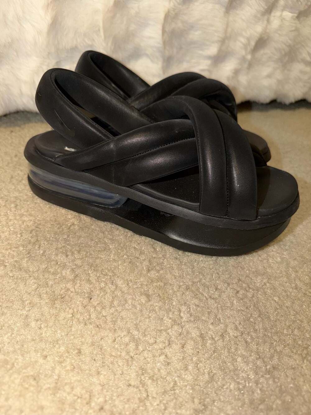 Nike Women's Air Max Isla Sandals Black Anthracite FJ5929-003 Size 8
